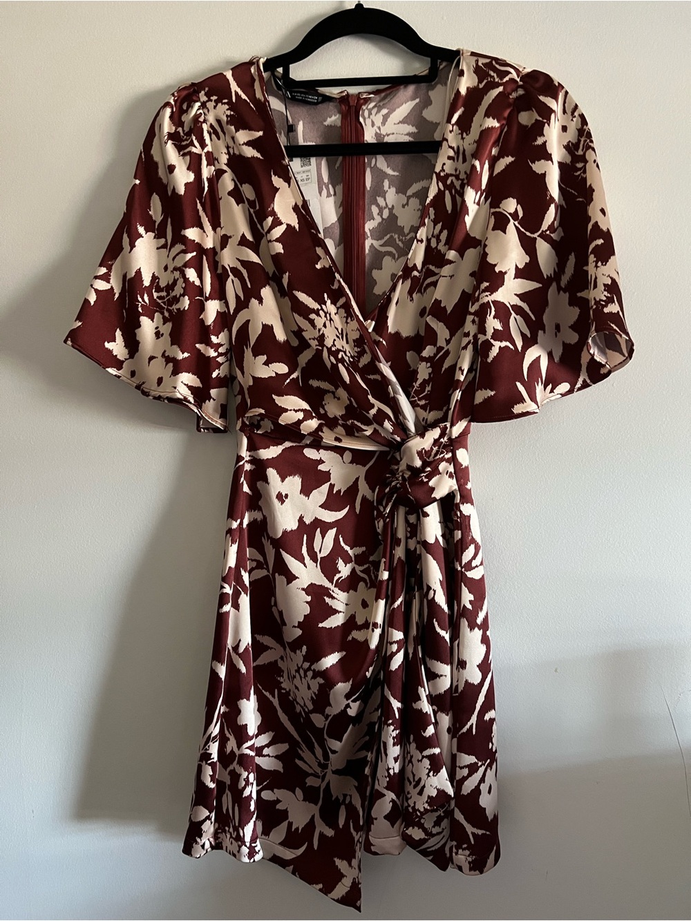 Zara Floral Printed Knotted Wrap Dress size XS